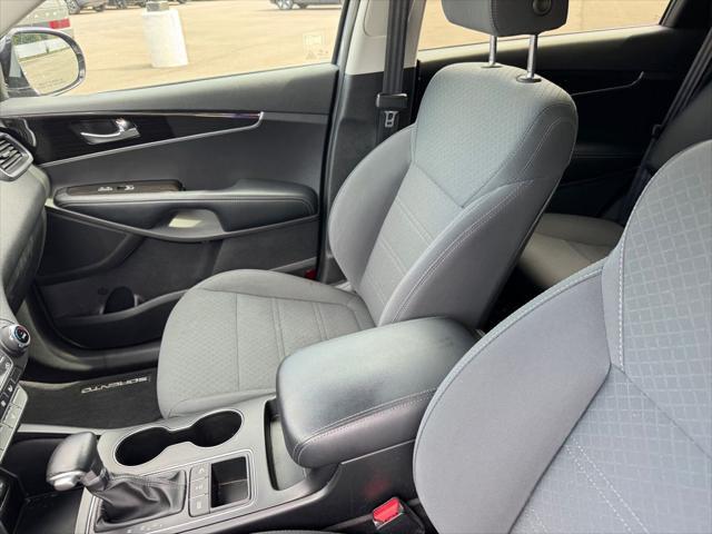 2019 Kia Sorento - $12,262