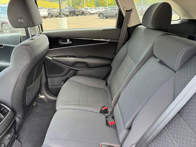 2019 Kia Sorento - $12,262