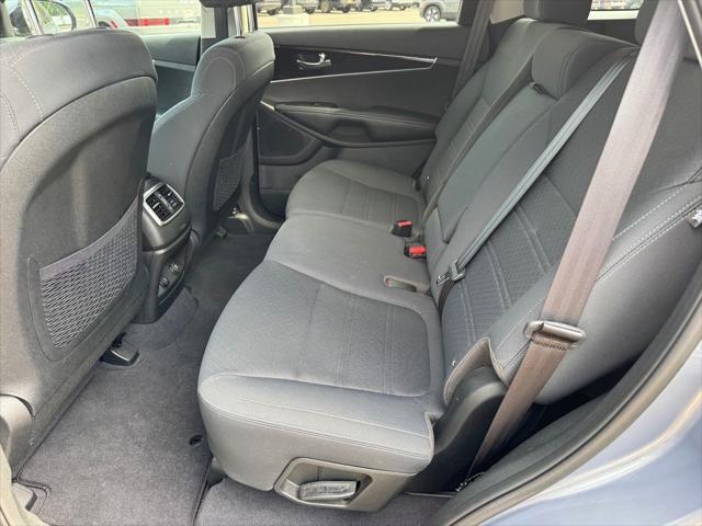 2019 Kia Sorento - $12,262