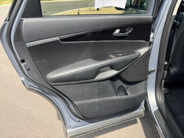 2019 Kia Sorento - $12,262