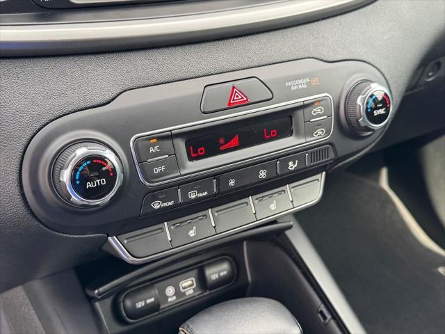 2019 Kia Sorento - $12,262