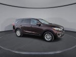 2016 Sorento Thumbnail 2