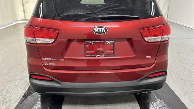 2017 Kia Sorento LX