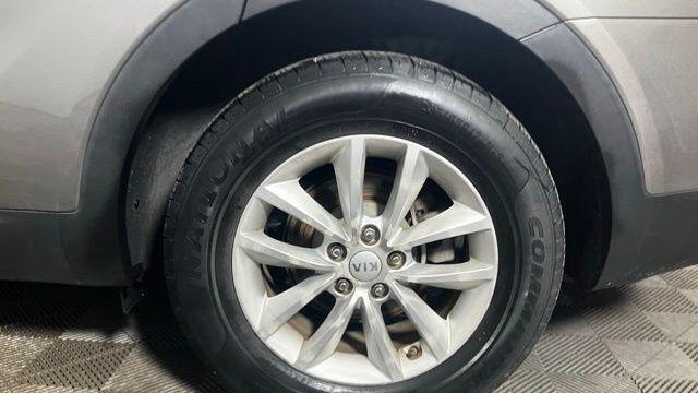 2016 Kia Sorento LX V6