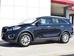 2017 Sorento Thumbnail 2