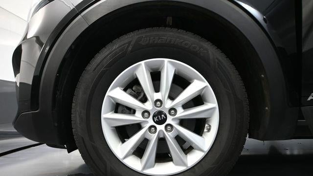 2019 Kia Sorento S V6