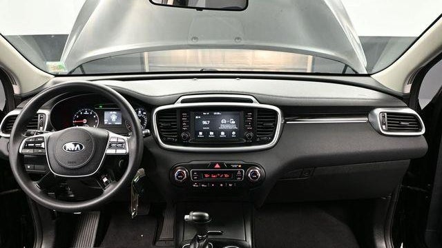 2019 Kia Sorento S V6