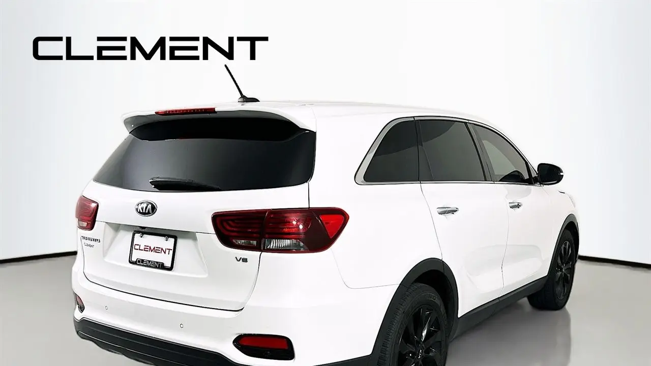 2020 Kia Sorento S V6