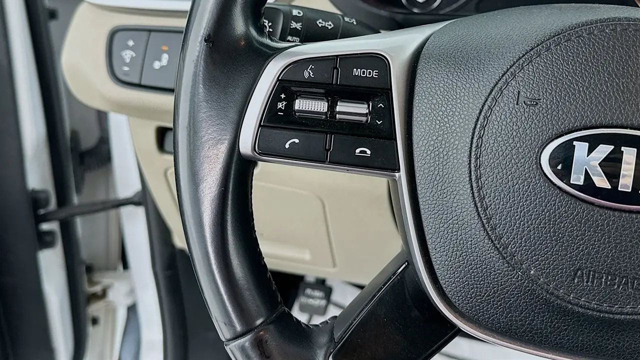 2020 Kia Sorento S V6