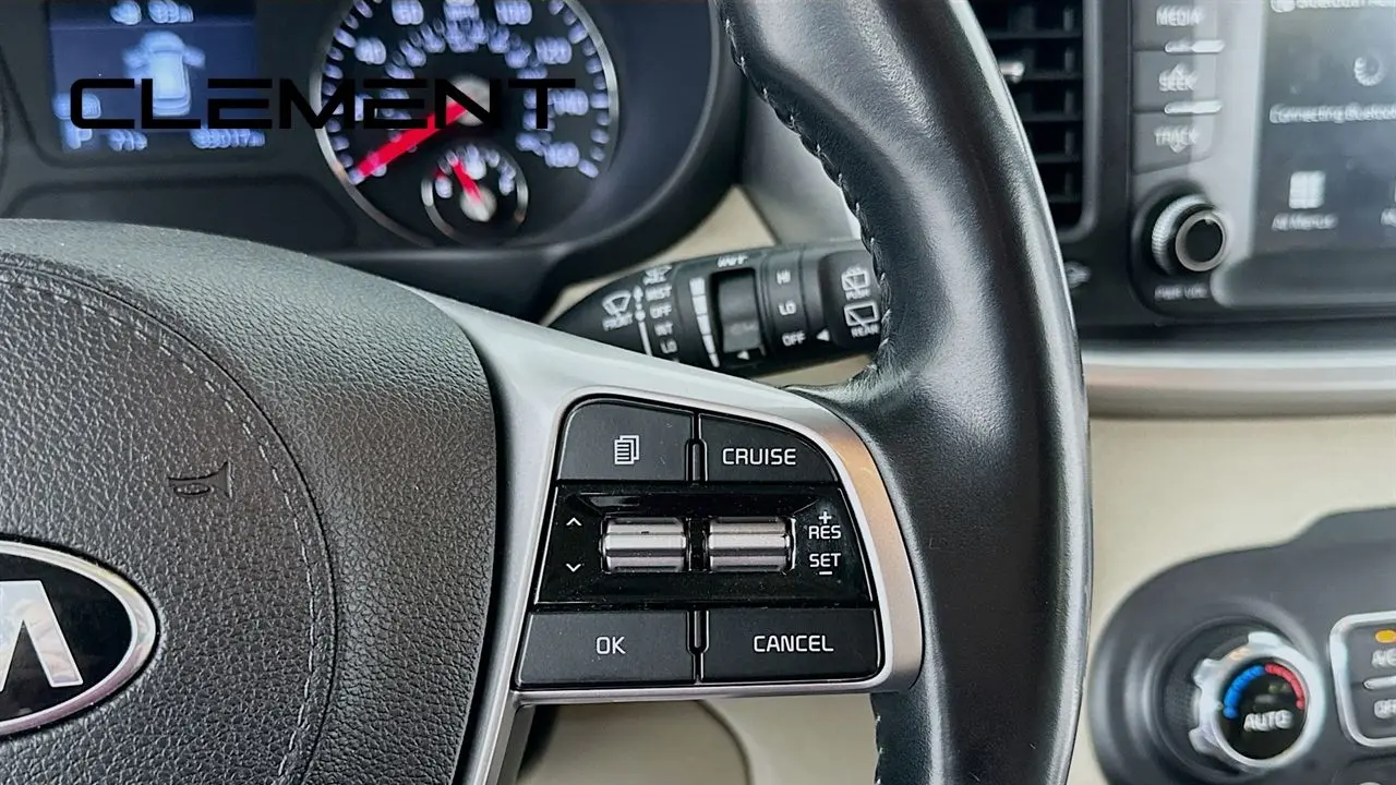 2020 Kia Sorento S V6