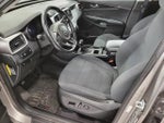 2017 Sorento Thumbnail 10