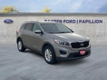 2017 Sorento Thumbnail 1
