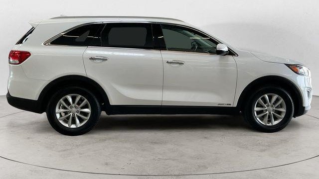 2018 Kia Sorento LX V6