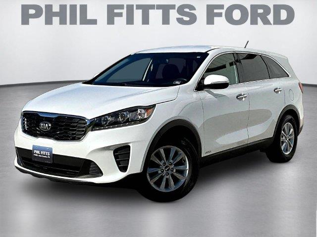 2019 Kia Sorento - $10,589
