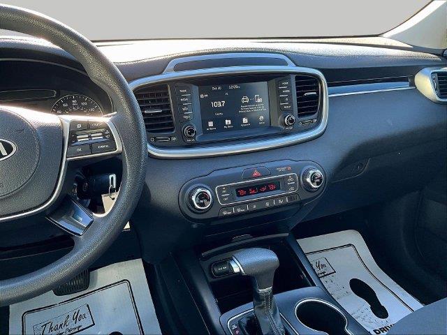 2019 Kia Sorento - $10,589