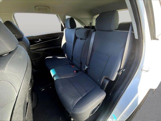 2019 Kia Sorento - $10,589