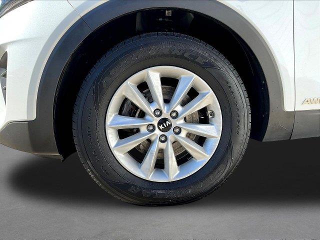 2019 Kia Sorento - $10,589