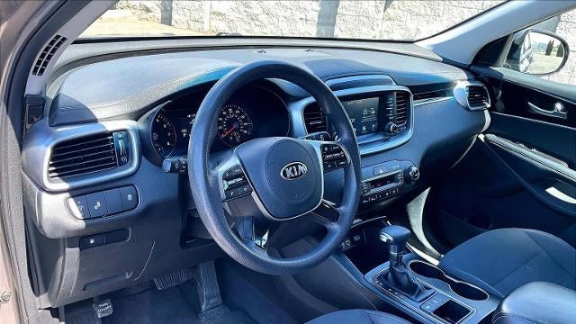 2019 Kia Sorento S V6