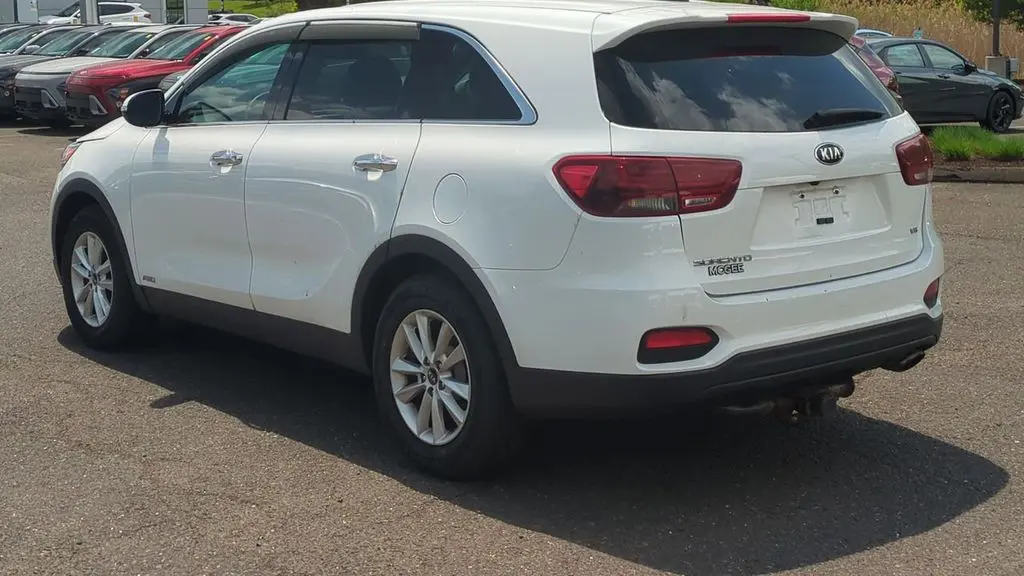 2019 Kia Sorento S V6