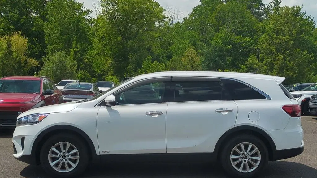 2019 Kia Sorento S V6