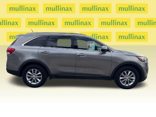 2018 Kia Sorento - $8,900