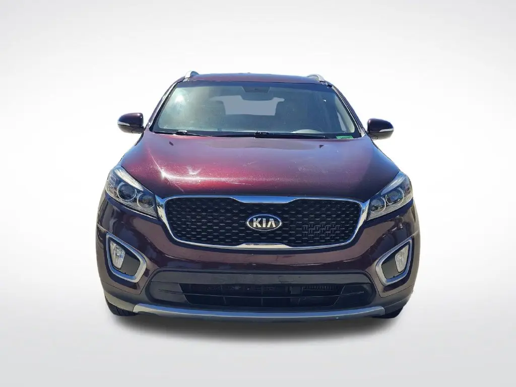 2017 Kia Sorento - $10,000