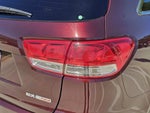 2017 Sorento Thumbnail 16