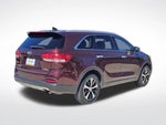 2017 Sorento Thumbnail 17