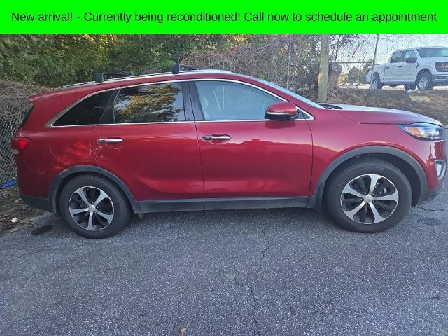 2018 Kia Sorento - $15,980