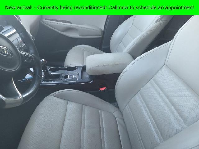 2018 Kia Sorento - $15,980