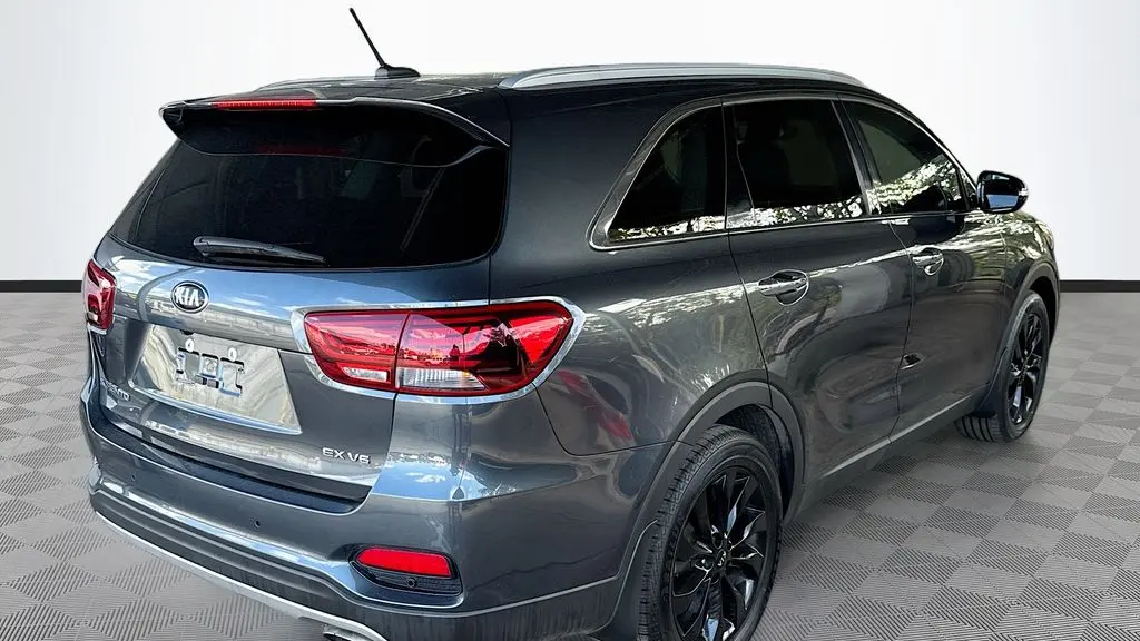 2020 Kia Sorento EX V6