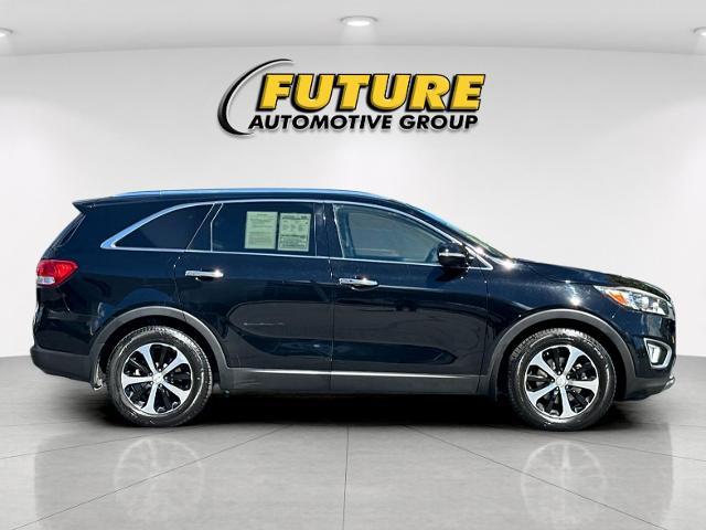 2017 Kia Sorento - $8,988