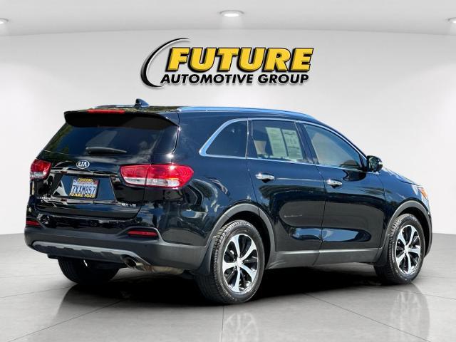 2017 Kia Sorento - $8,988
