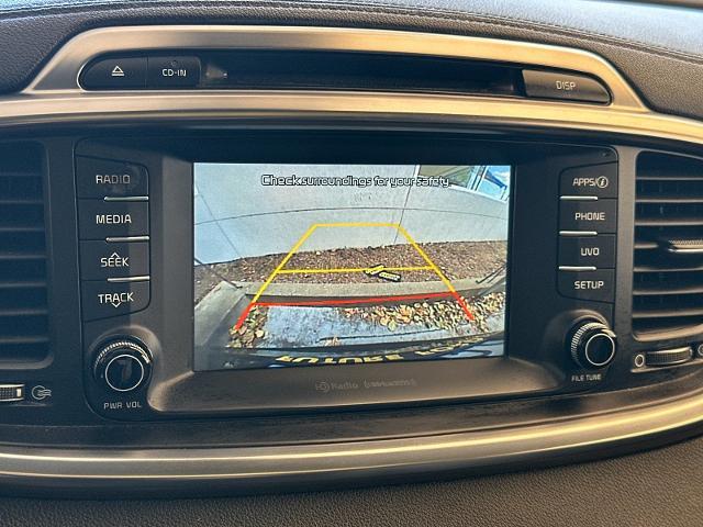 2017 Kia Sorento - $8,988