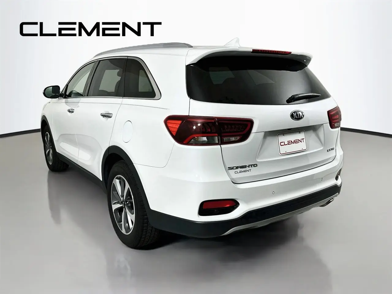 2019 Kia Sorento - $15,844