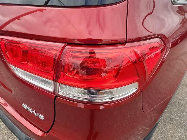 2017 Kia Sorento - $11,102