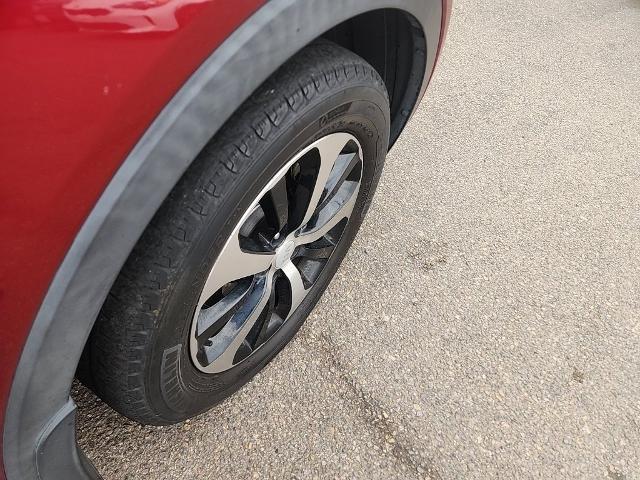 2017 Kia Sorento - $11,102