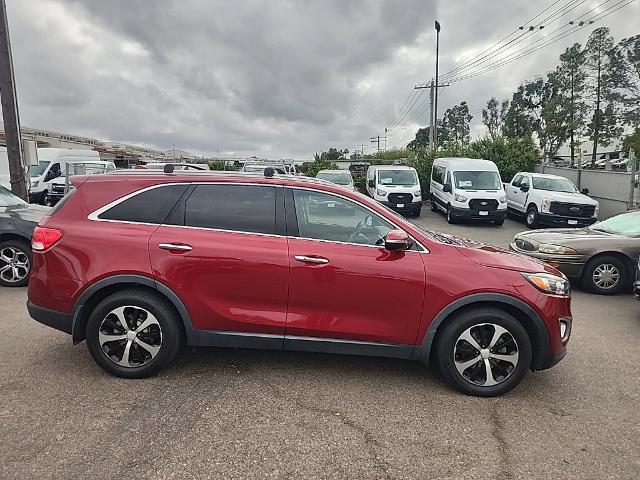 2017 Kia Sorento - $11,102