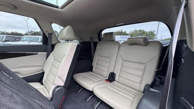 2020 Kia Sorento S V6