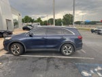 2019 Sorento Thumbnail 3