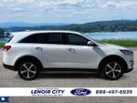 2016 Sorento Thumbnail 2