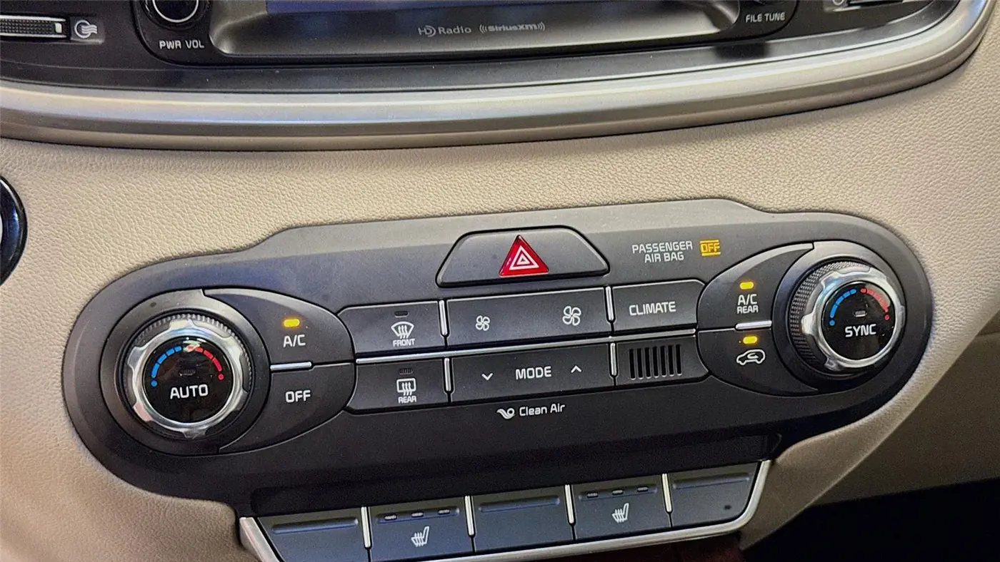 2017 Kia Sorento EX V6