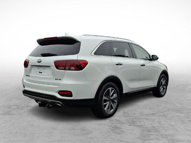 2019 Kia Sorento - $13,900