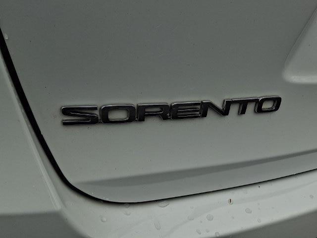 2019 Kia Sorento - $13,900