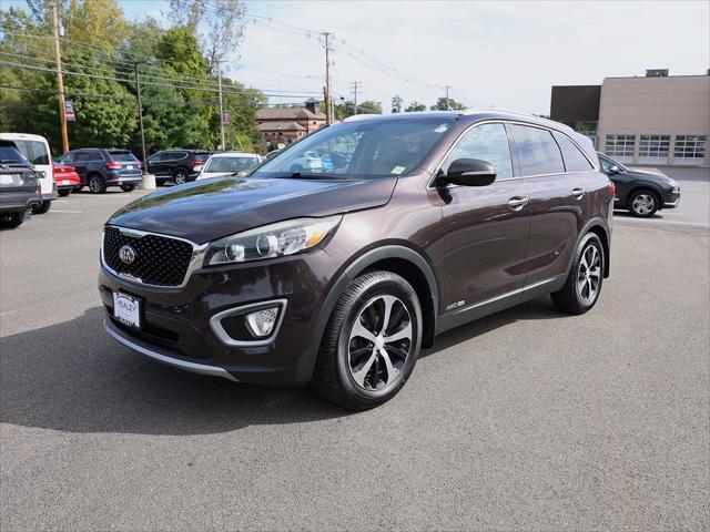 2017 Kia Sorento - $9,600
