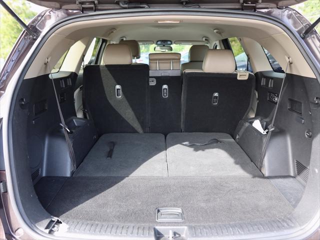 2017 Kia Sorento - $9,600
