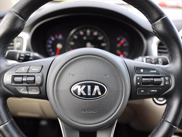 2017 Kia Sorento - $9,600