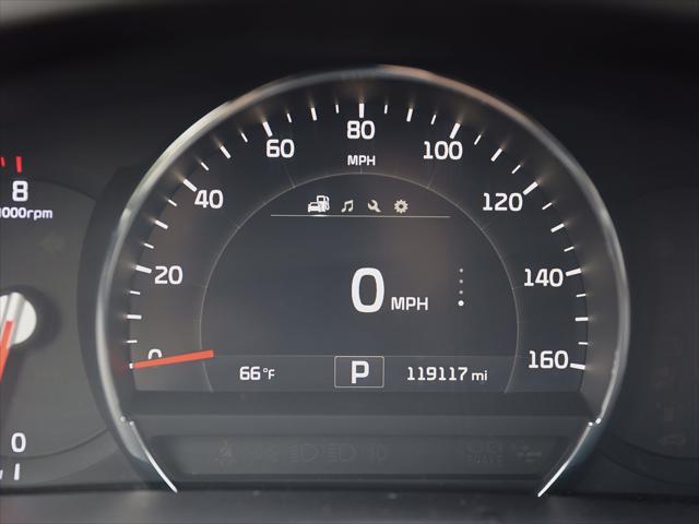 2017 Kia Sorento - $9,600