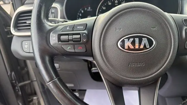 2018 Kia Sorento EX V6