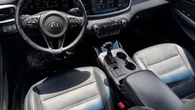 2017 Kia Sorento EX V6